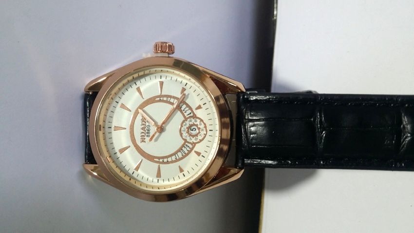 Wrist Watch for Men with Date - Golden