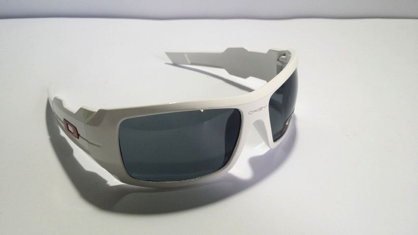 Stylish White Framed Sunglasses - Light Black