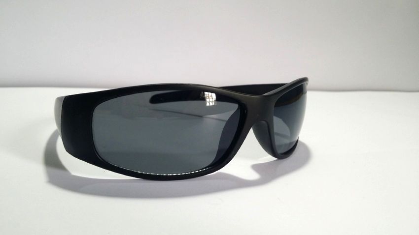 Stylish Black Framed Sunglasses for Men