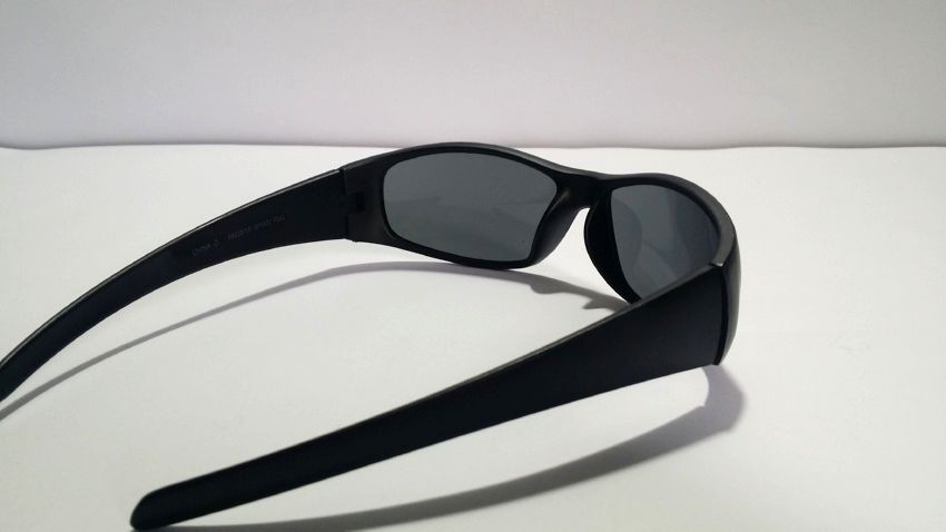 Stylish Black Framed Sunglasses for Men