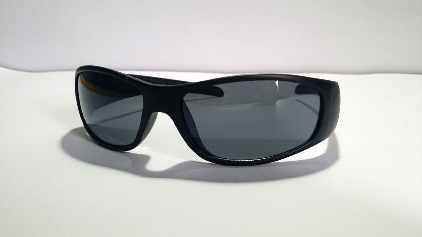 Stylish Black Framed Sunglasses for Men