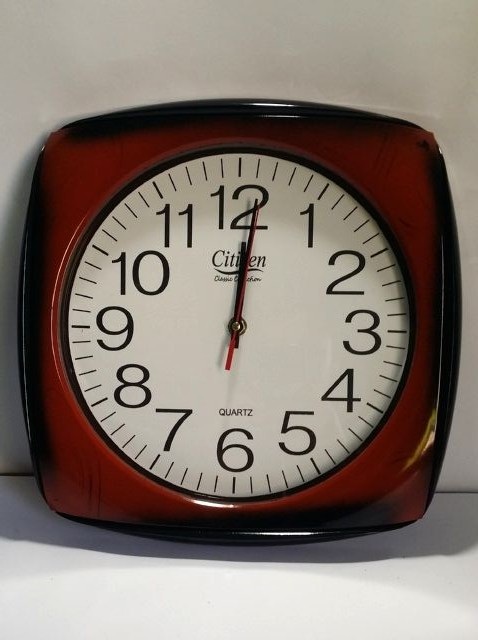 Stylish Square Wall Clock - Style 2