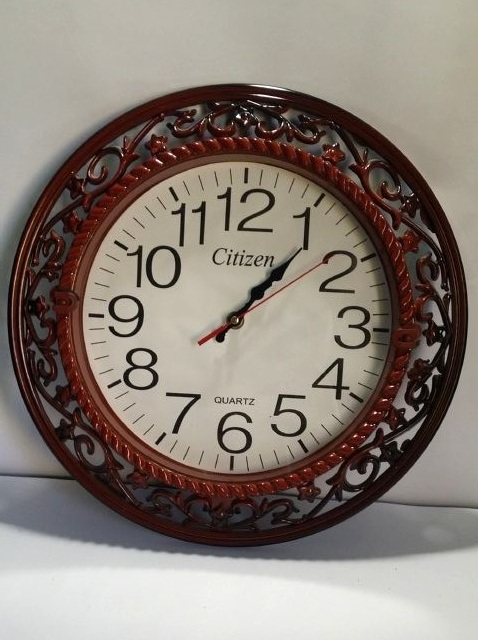 Fancy Large Circular Wall Clock - Style 1