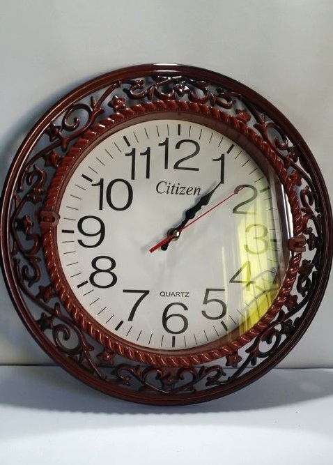 Fancy Large Circular Wall Clock - Style 1