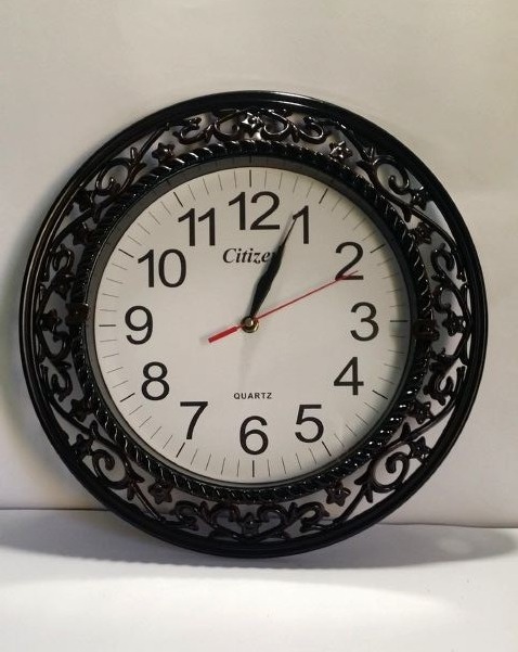 Fancy Large Circular Wall Clock - Style 2