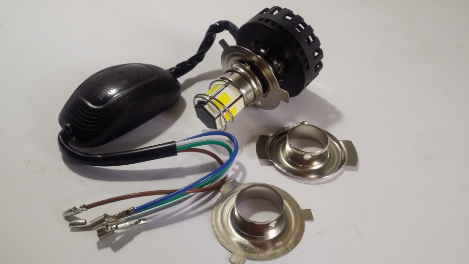 HD Universal 6 LED Motorcycle Headlight Bulb