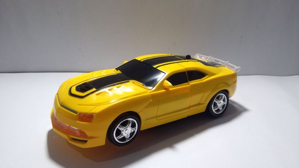 Camaro Transformer Car with Bright Lights