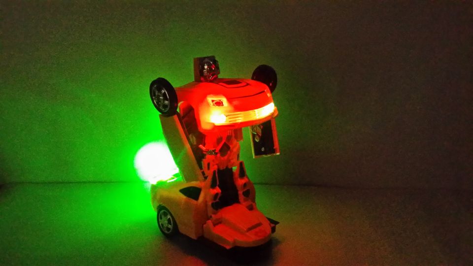 Camaro Transformer Car with Bright Lights