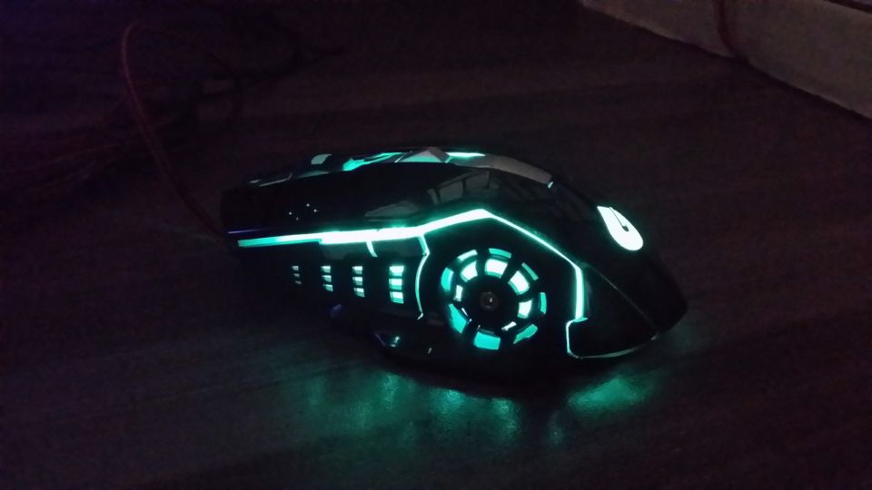 Gloross Multi-Light Black Gaming Mouse