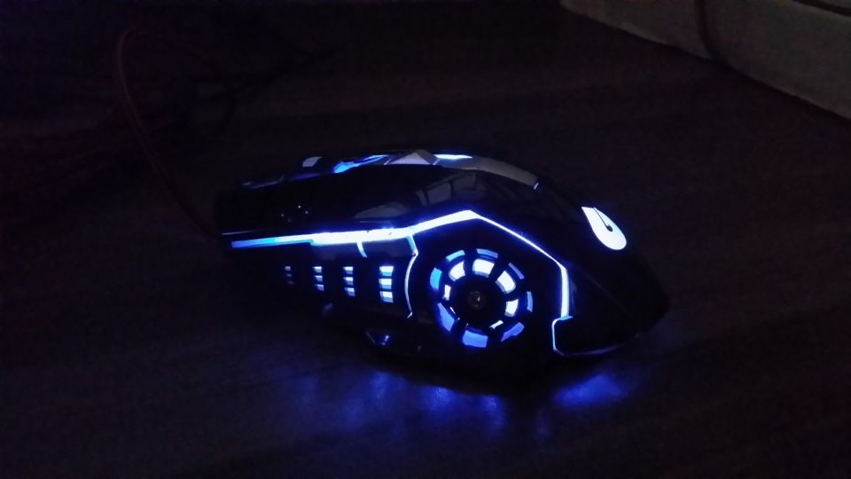 Gloross Multi-Light Black Gaming Mouse