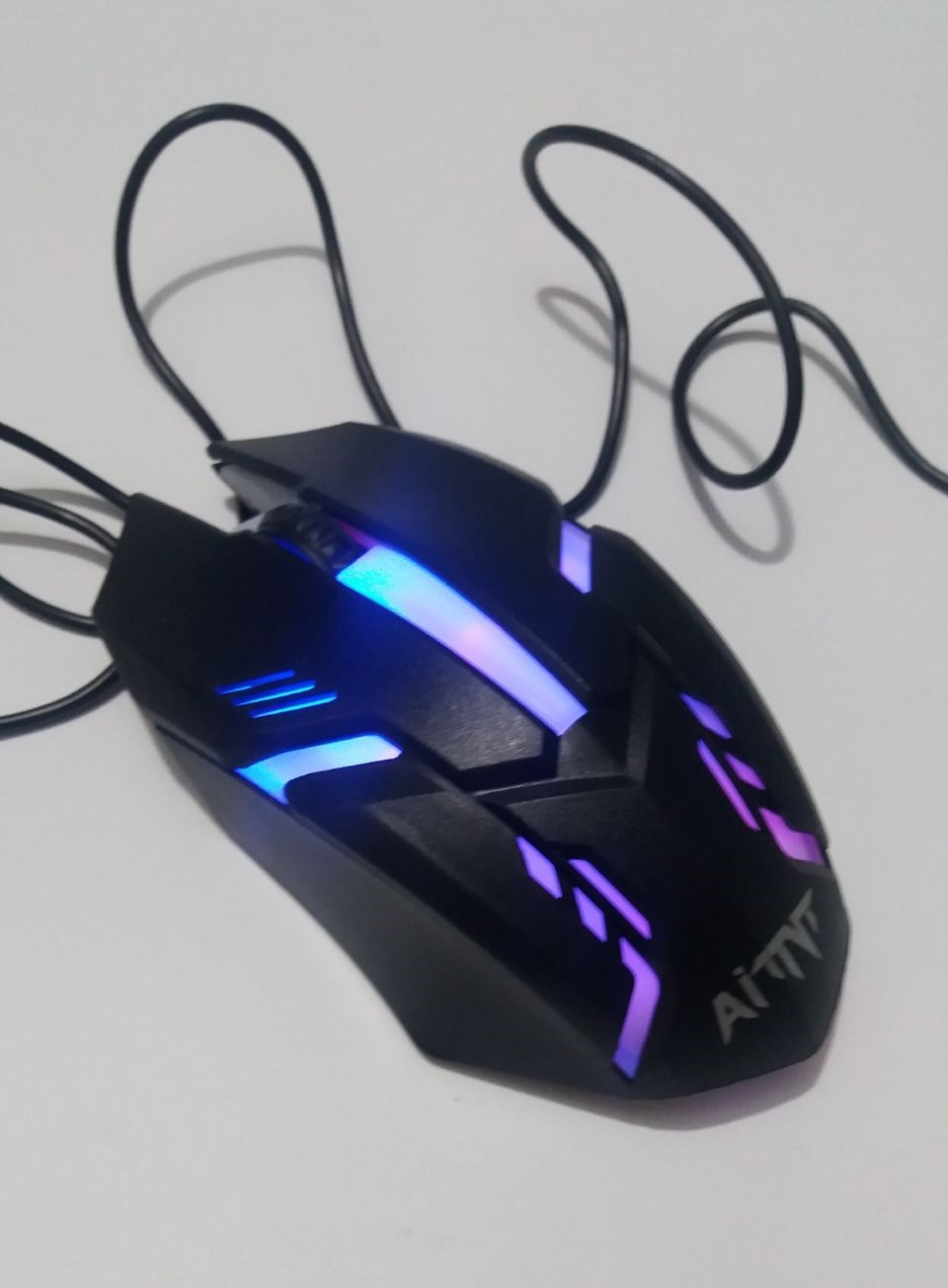 Stylish Optical Mouse with Colorful Lights