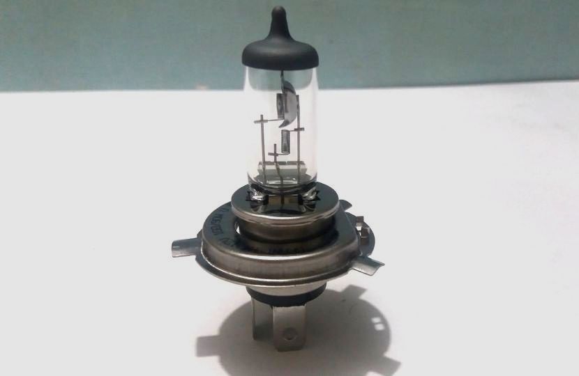 H4 Halogen Bulbs for Car Headlights