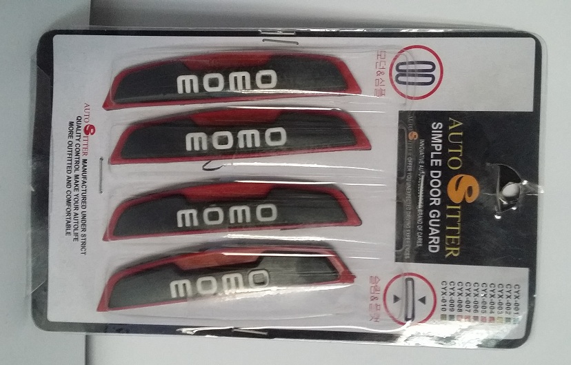 Universal Car Door Guard - MOMO Logo