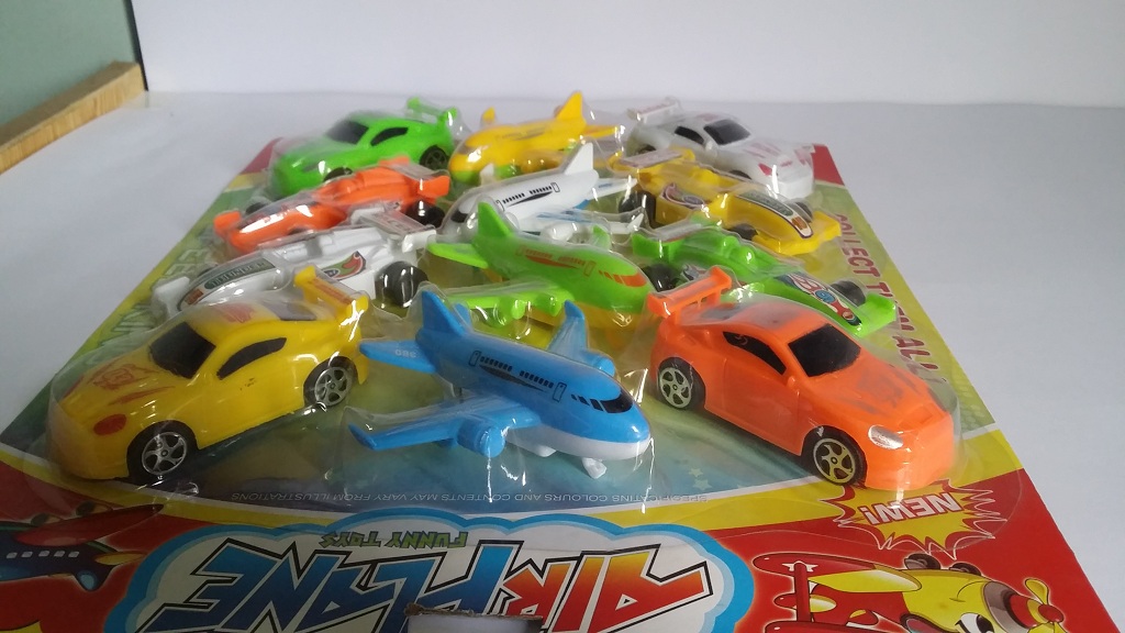 High Quality Airplane and Sports Cars Set - 12 Pieces