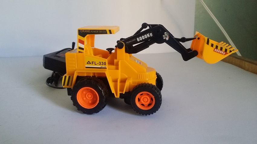 Remote Control (RC) Beautiful Toy Crane for Kids | eTechPoint